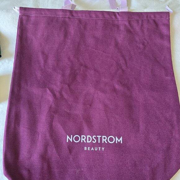 Nordstrom Beaute Holiday Set Tote w/ Kors Valentino Guerlain Mind Games + more - Picture 1 of 4